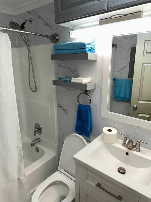 Hot Tub 5 Beds Apartment Moorhead Exterior foto