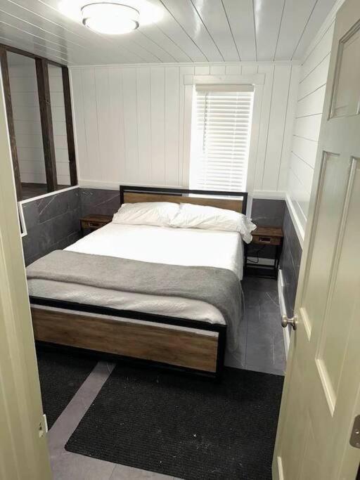 Hot Tub 5 Beds Apartment Moorhead Exterior foto